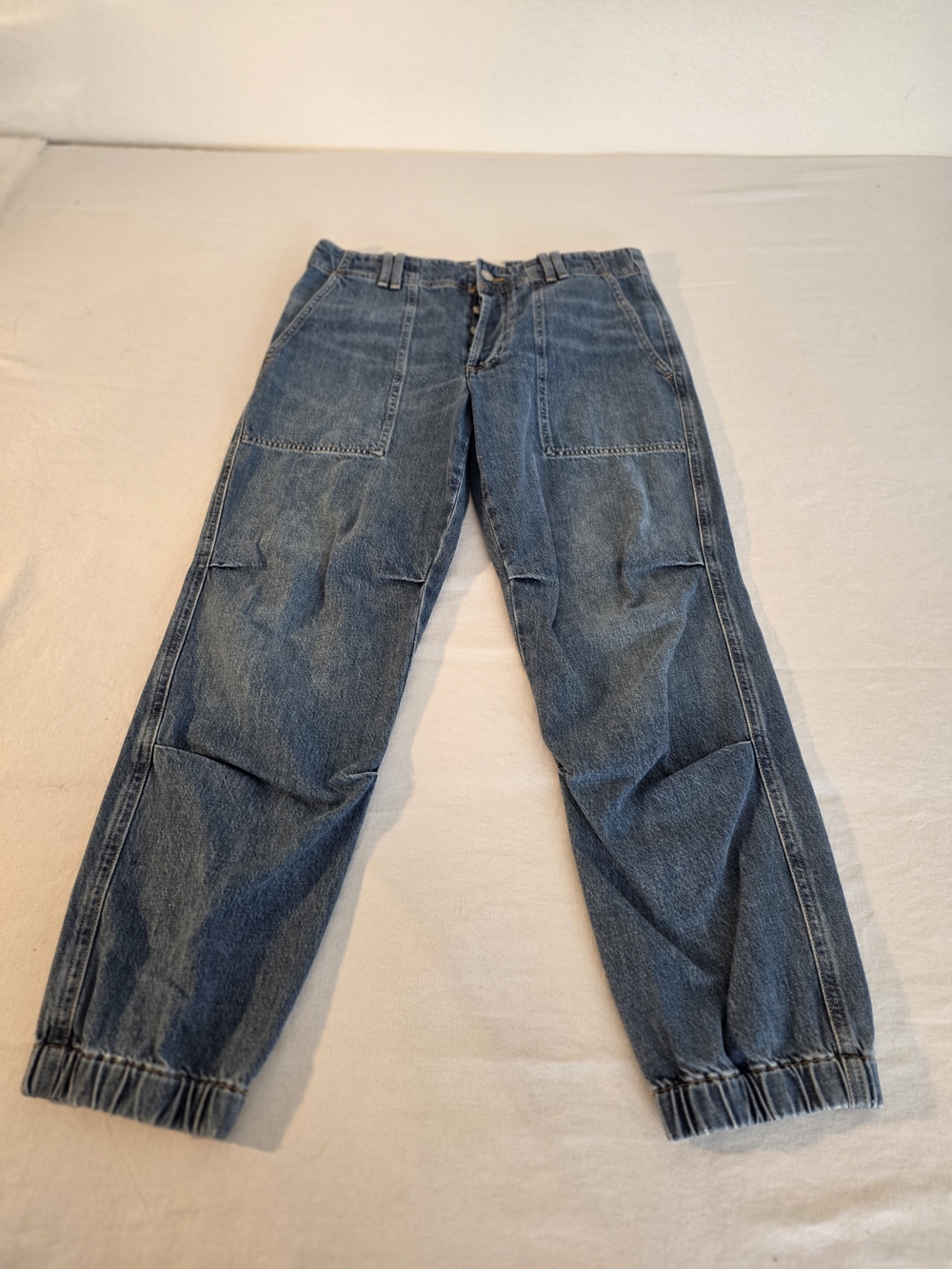 Citizens Of Humanity Relaxed Blue Denim Jogger Jeans. Size 27